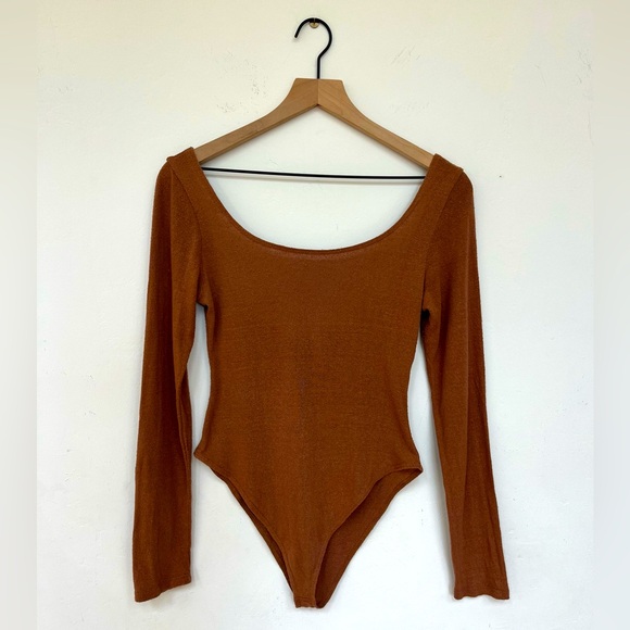 OZMA Tops - OZMA Long Sleeve Silk Noil Bodysuit XS